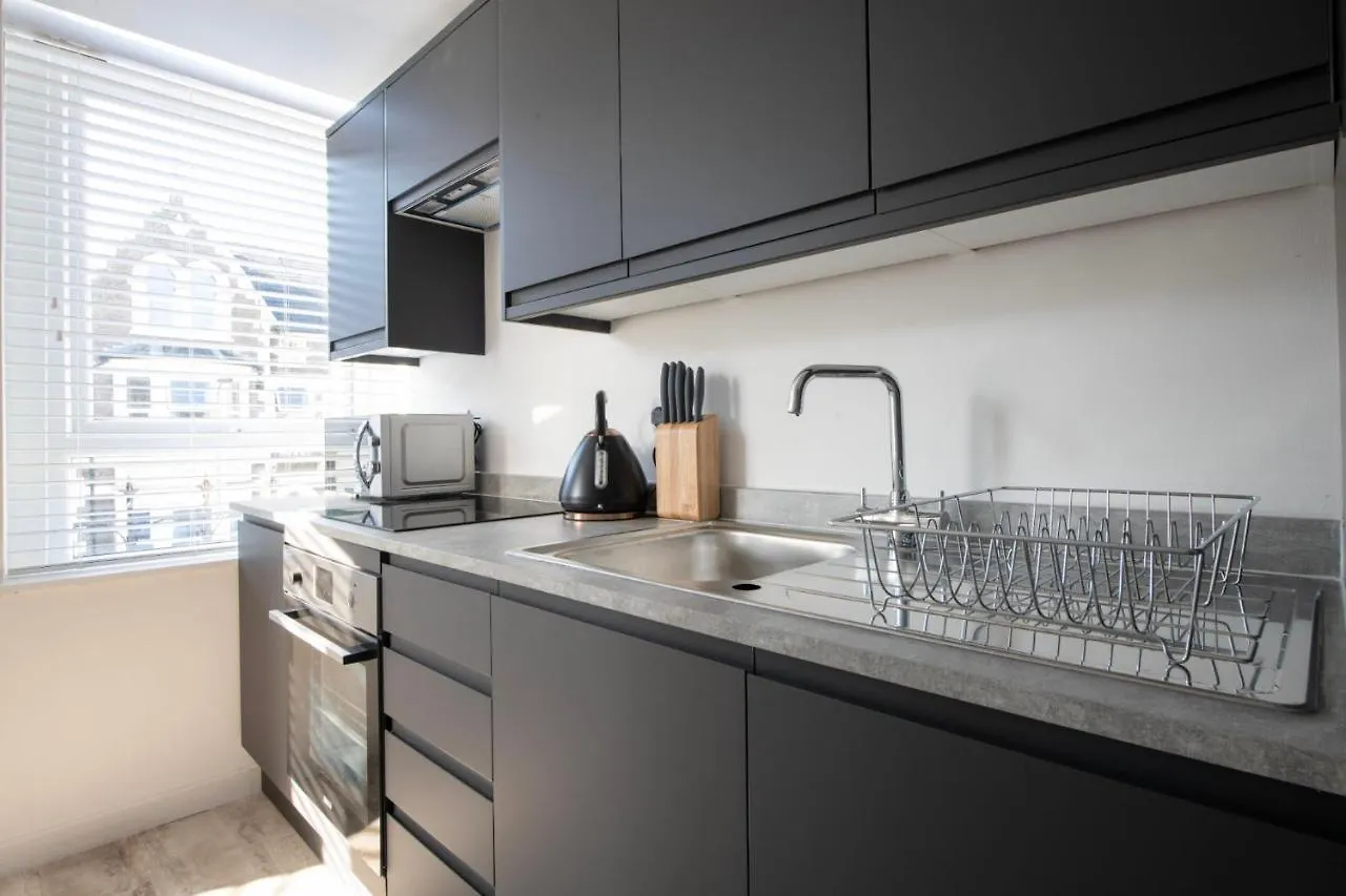 Connaught House - City Centre - Free Parking & Wi-Fi Apartment Cardiff 0*,